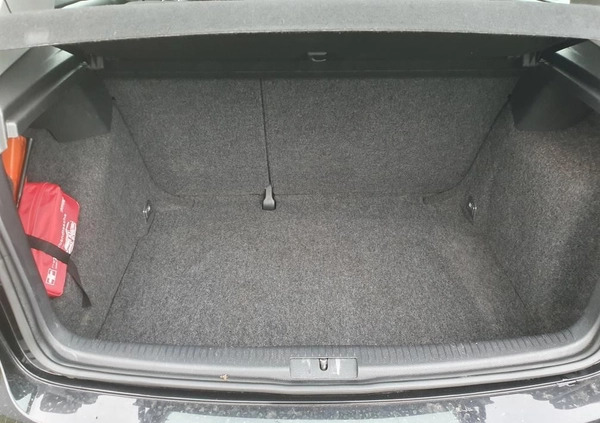 Volkswagen Golf cena 7300 przebieg: 165959, rok produkcji 2006 z Luboń małe 379